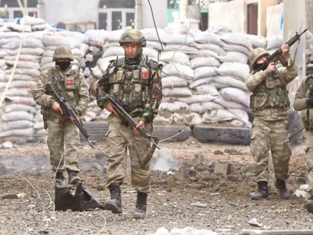 Bir gündə 7 türk hərbçi öldü