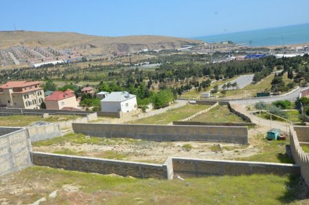 Bakıda torpaq ucuzlaşıb