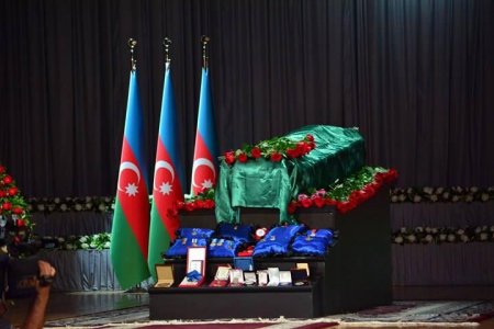 Natiq Əliyevlə vida mərasimi keçirildi - FOTO