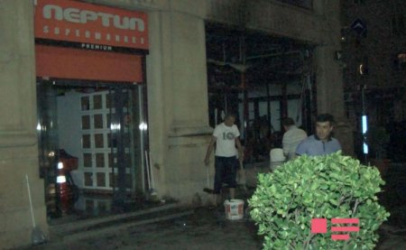 “Neptun” supermarketində  yanğın olub
