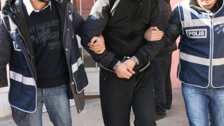 İstanbulda 17 İŞİD üzvü saxlanıldı