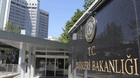 Türkiyə Şimali Koreyanın ballistik raket sınağını pislədi