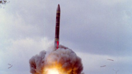 Şimali Koreya yenə ballistik raket buraxdı