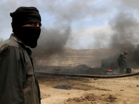 İŞİD tərəfdarlarının 80 faizini internet vasitəsilə toplayır