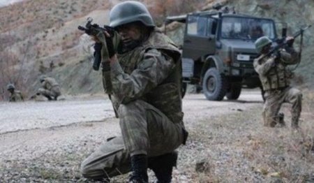 PKK-ya qarşı şok əməliyyat- TERRORÇULARIN MÖVQELƏRİ DARMADAĞIN EDİLDİ