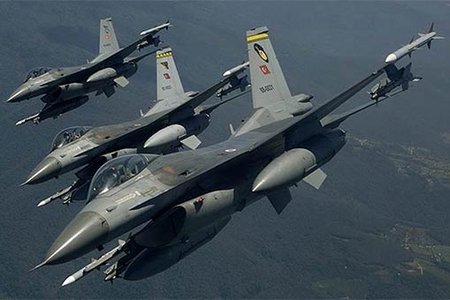 Türkiyə Ordusu əməliyyat keçirdi: 12 terrorçu zərərsizləşdirildi