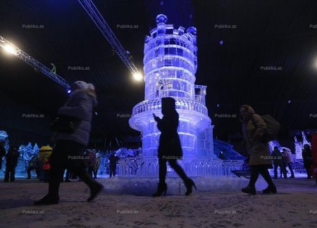 Buz festivalından MÖHTƏŞƏM GÖRÜNTÜLƏR - FOTOLAR