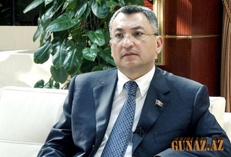 Əli Həsənov işdən çıxarıldı, yerinə deputat gətirildi