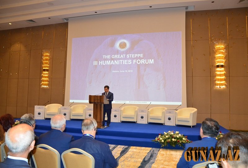Astanada III "Böyük Çöl" Beynəlxalq Humanitar Forumu keçirilib