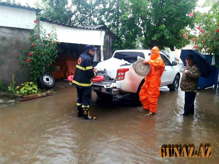 Güclü yağış Gürcüstanda ciddi fəsadlar törədib