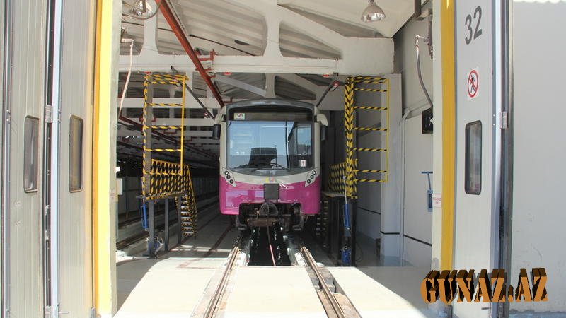Metronun elektrik deposu dəyişir