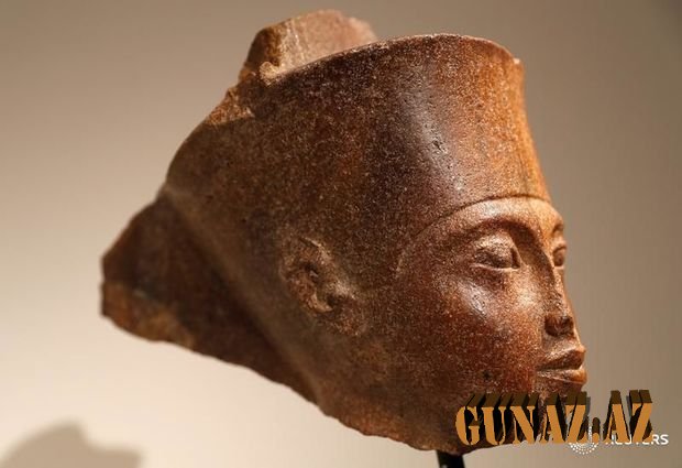 Firon Tutanhamonun büstü satıldı - 6 milyon dollara