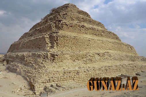 “Əyri piramida” ziyarətə açıldı