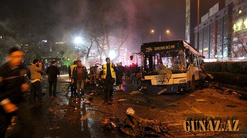 Türkiyədə polis avtobusuna hücum