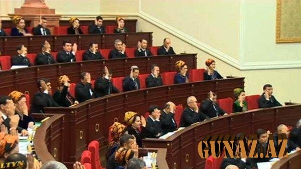 Türkmənistan ikipalatalı parlament sisteminə keçir