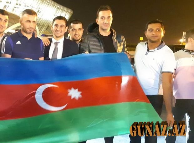 “Qarabağ”ın türkiyəli rəsmisi: Bu, böyük tərbiyəsizlik, böyük ayıbdır - MÜSAHİBƏ