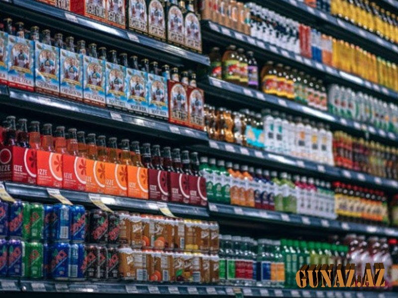 Dünyada ilk dəfə şəkərli içkilərin reklamı qadağan ediləcək