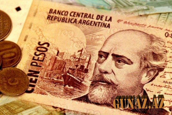 Argentinada prezident seçkilərdən sonra əhaliyə dollar satışı məhdudlaşdırılıb
