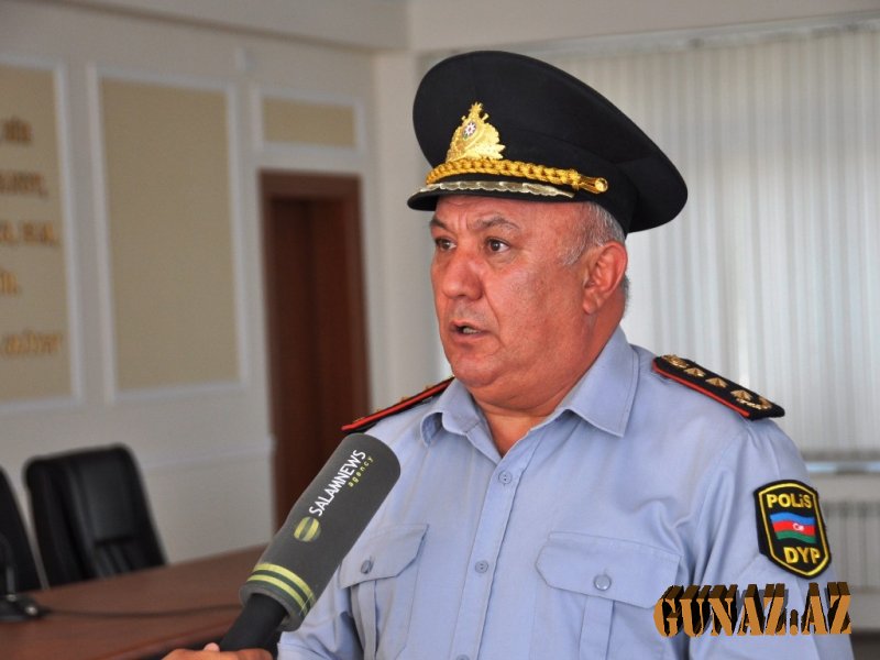 Vaqif Əsədov: Müəllimlərin zəhməti unudulmamalıdır