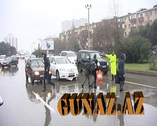 Yol polisi küçə və prospektlərə nəzarəti gücləndirdi