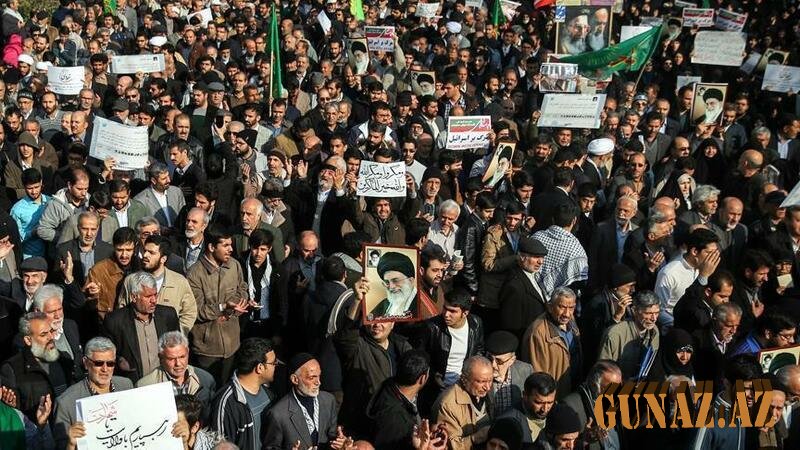 İran ÇALXALANIR: Qan tökülməsi yalnız bu yolla dayana bilər - Politoloq ŞOK DETALLARI AÇDI