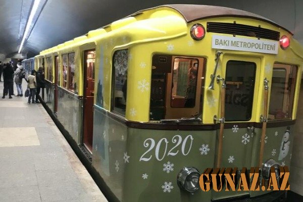 Bakı metrosunda Yeni il - Retro vaqonlarda nostalji səyahət