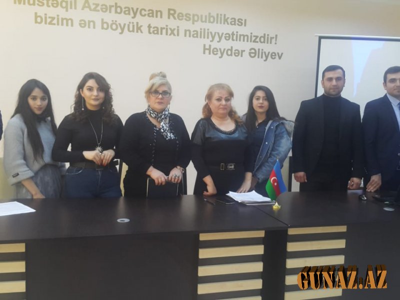 "Hər qaranlığı işıq qovar"