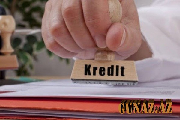Kredit qoyuluşları 15 milyarda çatır