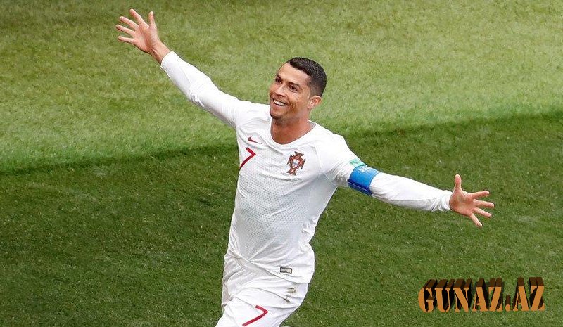 Ronaldo rekorda imza atdı