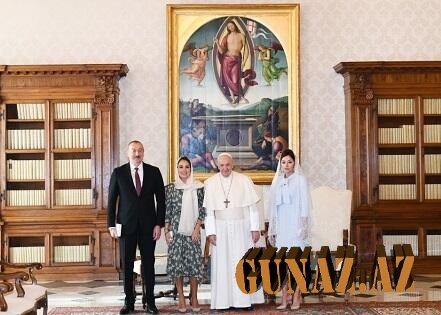 İlham Əliyev Papa ilə görüşdü
