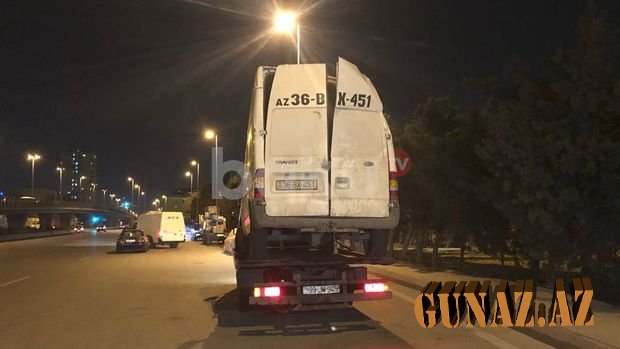 Bakıda idarəetmədən çıxan yük maşını aşdı - FOTO