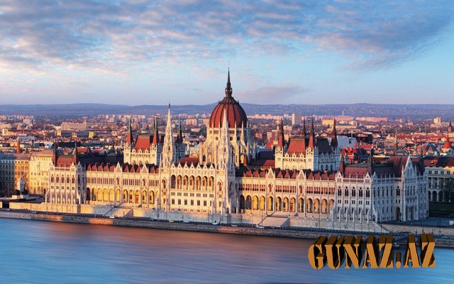 Guya karantindir, amma görün, nələrə icazə verilir...
