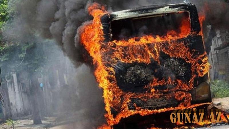Bakıda yük avtomobili yandı