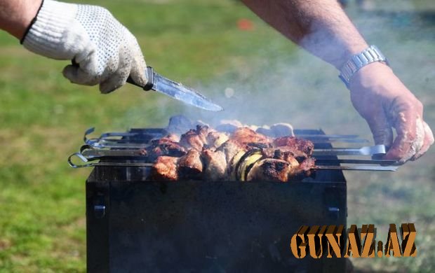 Kabab qonaqlığı bu adamlara baha başa gəldi