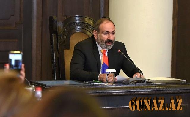 Yerlər doldu, xəstələr evdə və palatada ölür – Paşinyan