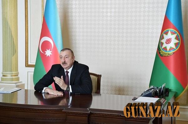 İlham Əliyev müşavirə keçirdi