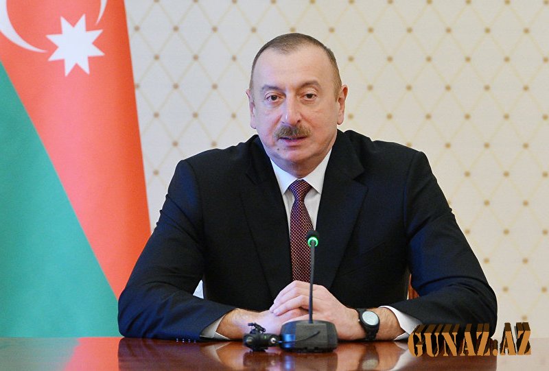 Ordumuzla və Sizinlə qürur duyuruq - Prezidentə yazırlar