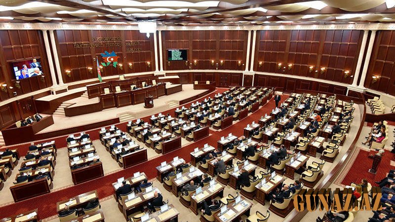 Milli Məclis bu gün 22 məsələni müzakirə edəcək