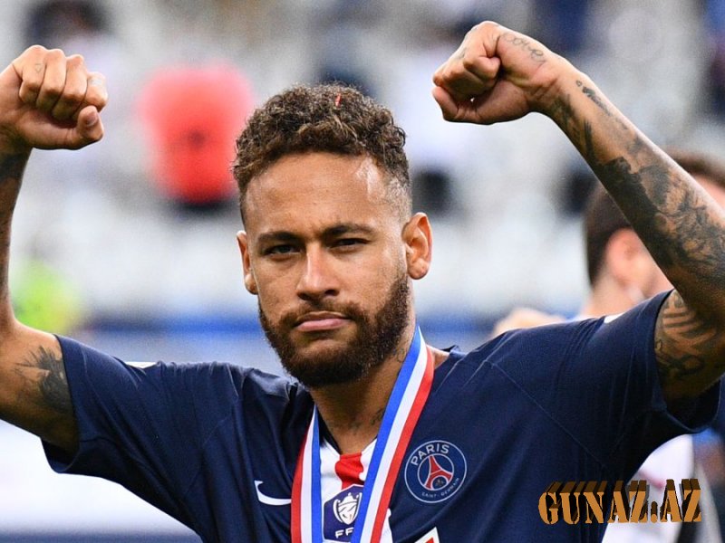 Neymar koronaya yoluxdu