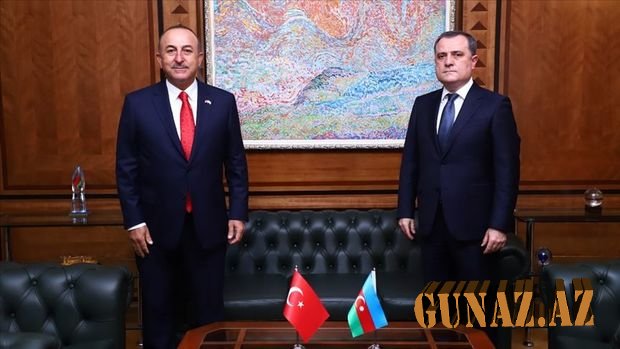 Ceyhun Bayramov türkiyəli həmkarı ilə son prosesləri müzakirə edib