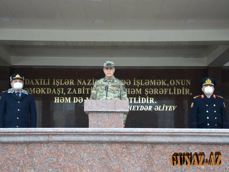 Vilayət Eyvazov Daanovu kollektivə təqdim etdi
