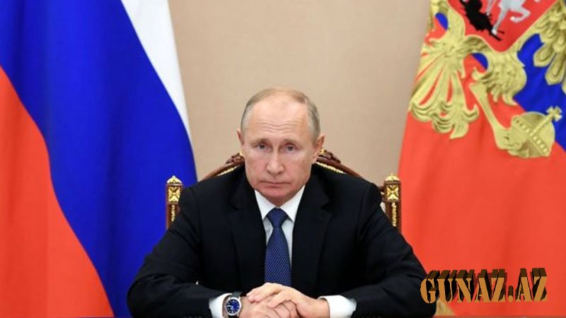 Putinin hərbi rütbəsi AÇIQLANDI