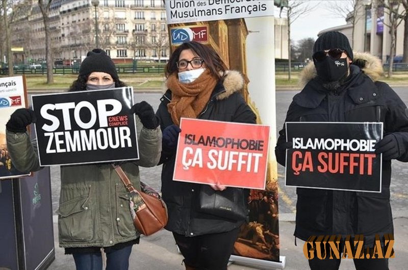 Parisdə islamofobiyaya qarşı İZDİHAMLI ETİRAZ AKSİYASI