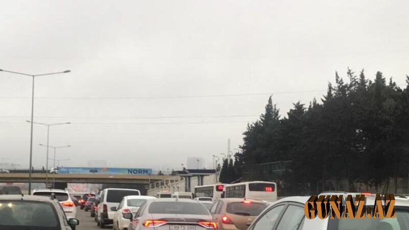 Bakı-Sumqayıt yolunda tıxac yarandı