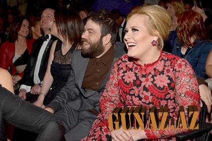 Dünyaca məşhur müğənni ərindən boşandı