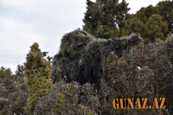 Azərbaycan hərbçiləri terrorçularla mübarizə təlimlərində iştirak edib - FOTO