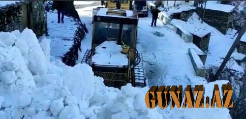 Dağıstanda güclü qar uçqunu: Üç yaşayış məntəqəsi ilə əlaqə kəsilib
