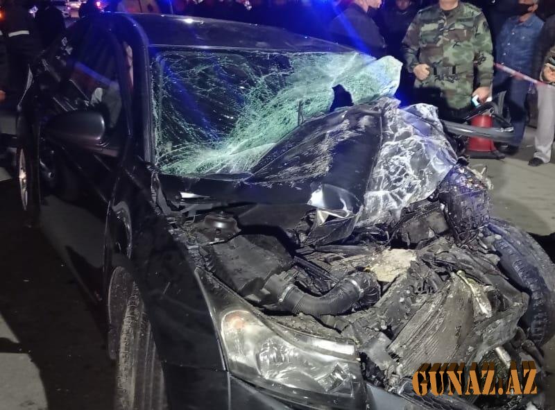 Gəncədə sərnişin avtobusu dəhşətli qəzaya düşdü