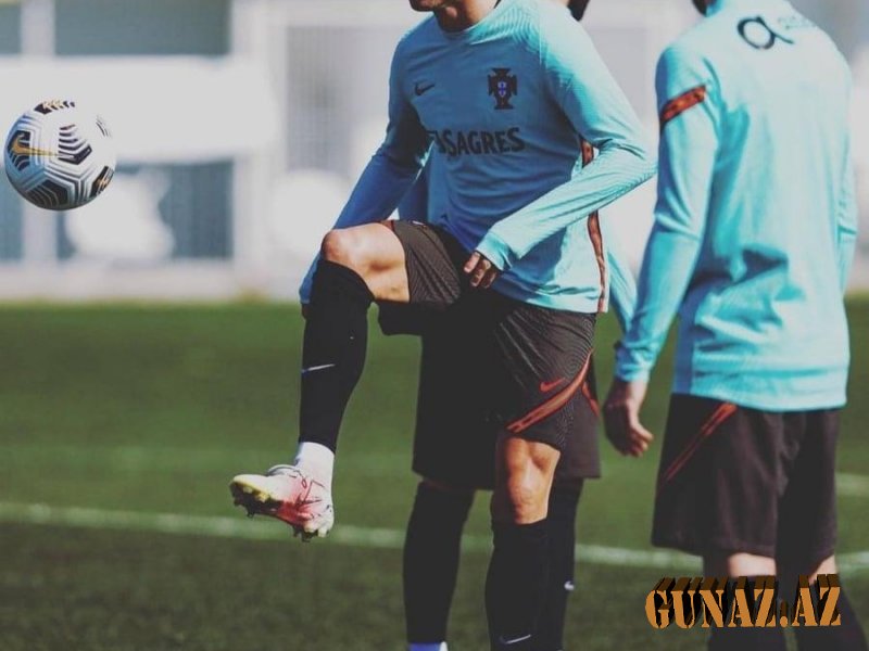 Ronaldo Azərbaycanla oyuna belə hazırlaşır - FOTOLAR