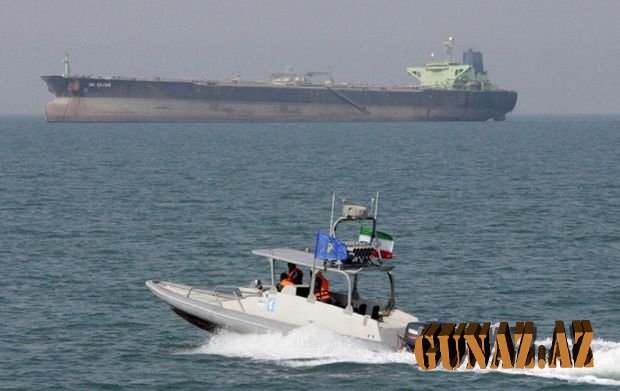 İran dörd ay əvvəl saxladığı neft tankerini sərbəst buraxdı